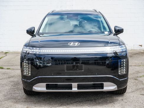 New 2026 Hyundai Ioniq 9 SEL image 6