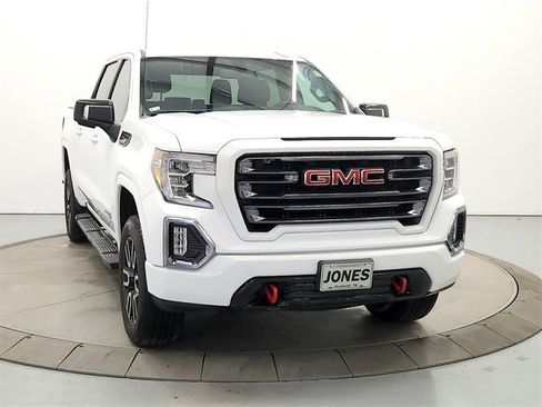 Used 2021 GMC Sierra 1500 AT4 image 2
