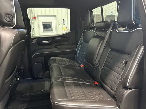 Used 2023 GMC Sierra 1500 AT4X AWD/4WD image 27
