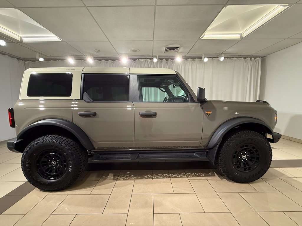 Used 2026 Ford Bronco Badlands AWD/4WD image 5