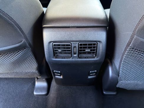 Used 2018 Toyota 4Runner SR5 image 16