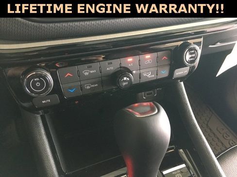 New 2026 Jeep Compass Trailhawk w/ Sun, Sound & Navigation Group image 19