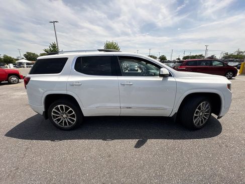 Used 2020 GMC Acadia Denali w/ LPO, Floor Liner Package AWD/4WD image 6