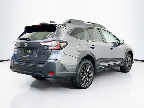 Used 2025 Subaru Outback Onyx Edition AWD/4WD image 9