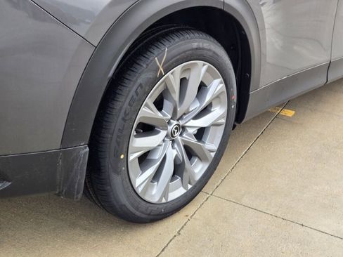 New 2026 MAZDA CX-90 Plug-In Hybrid w/ Preferred image 12