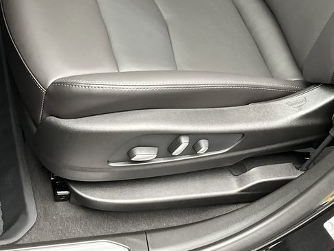 New 2026 Cadillac XT5 Premium Luxury w/ Driver Assist Package AWD/4WD image 11