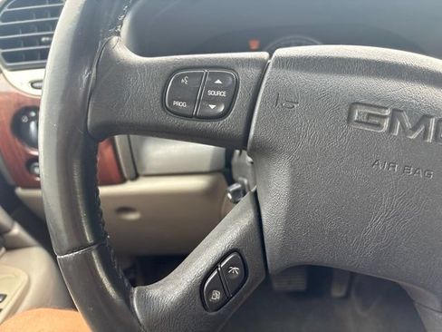 Used 2004 GMC Envoy XL SLT AWD/4WD image 35