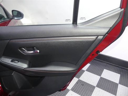 Used 2022 Nissan Sentra SR FWD image 26