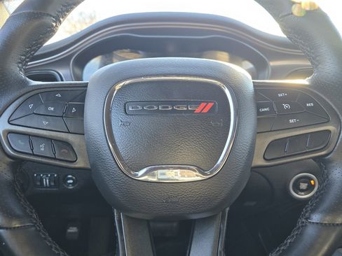 Used 2023 Dodge Challenger SXT w/ Blacktop Package image 23