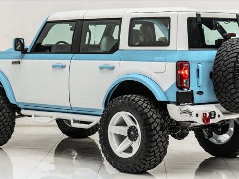 Used 2025 Ford Bronco 4-Door image 11