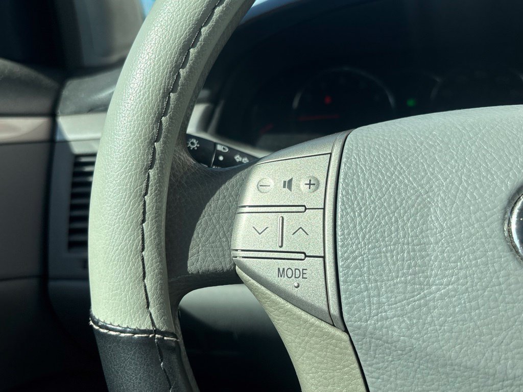 Used 2006 Toyota Avalon XL FWD image 20