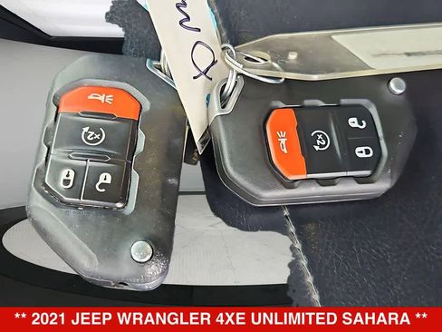 Used 2021 Jeep Wrangler Unlimited Sahara w/ Cold Weather Group AWD/4WD image 37