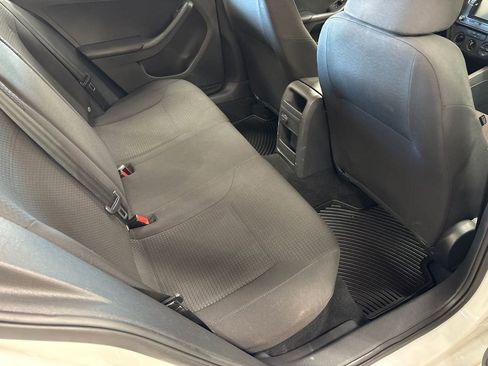 Used 2016 Volkswagen Jetta S FWD image 45
