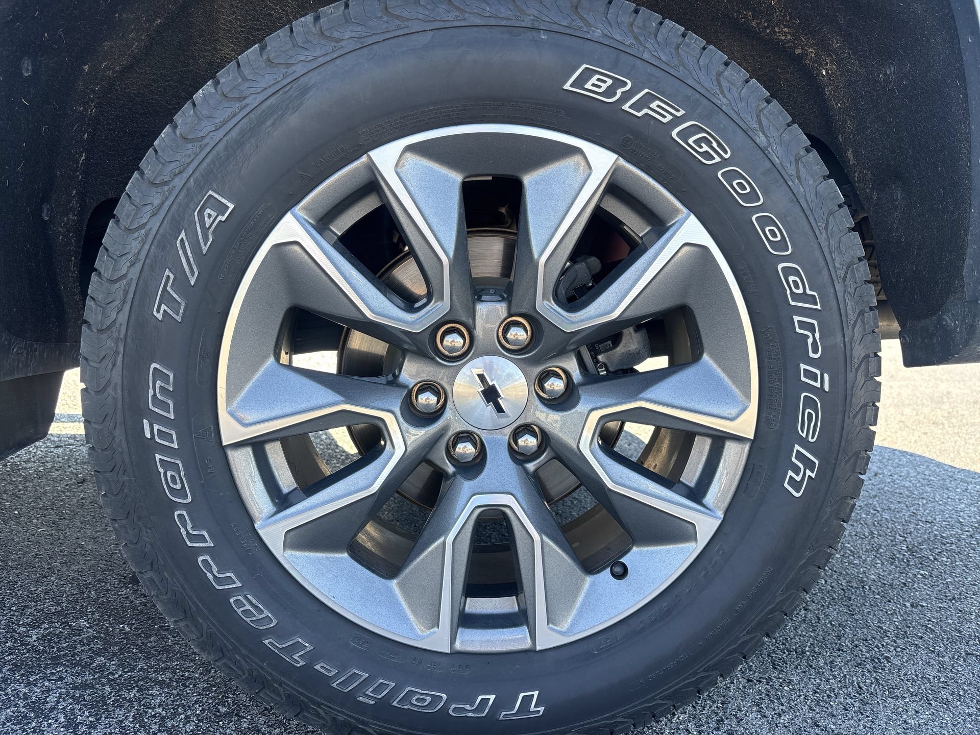 Used 2022 Chevrolet Silverado 1500 RST AWD/4WD image 5