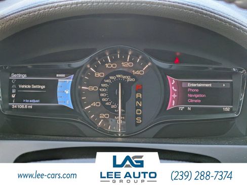 Used 2013 Lincoln MKX FWD image 26