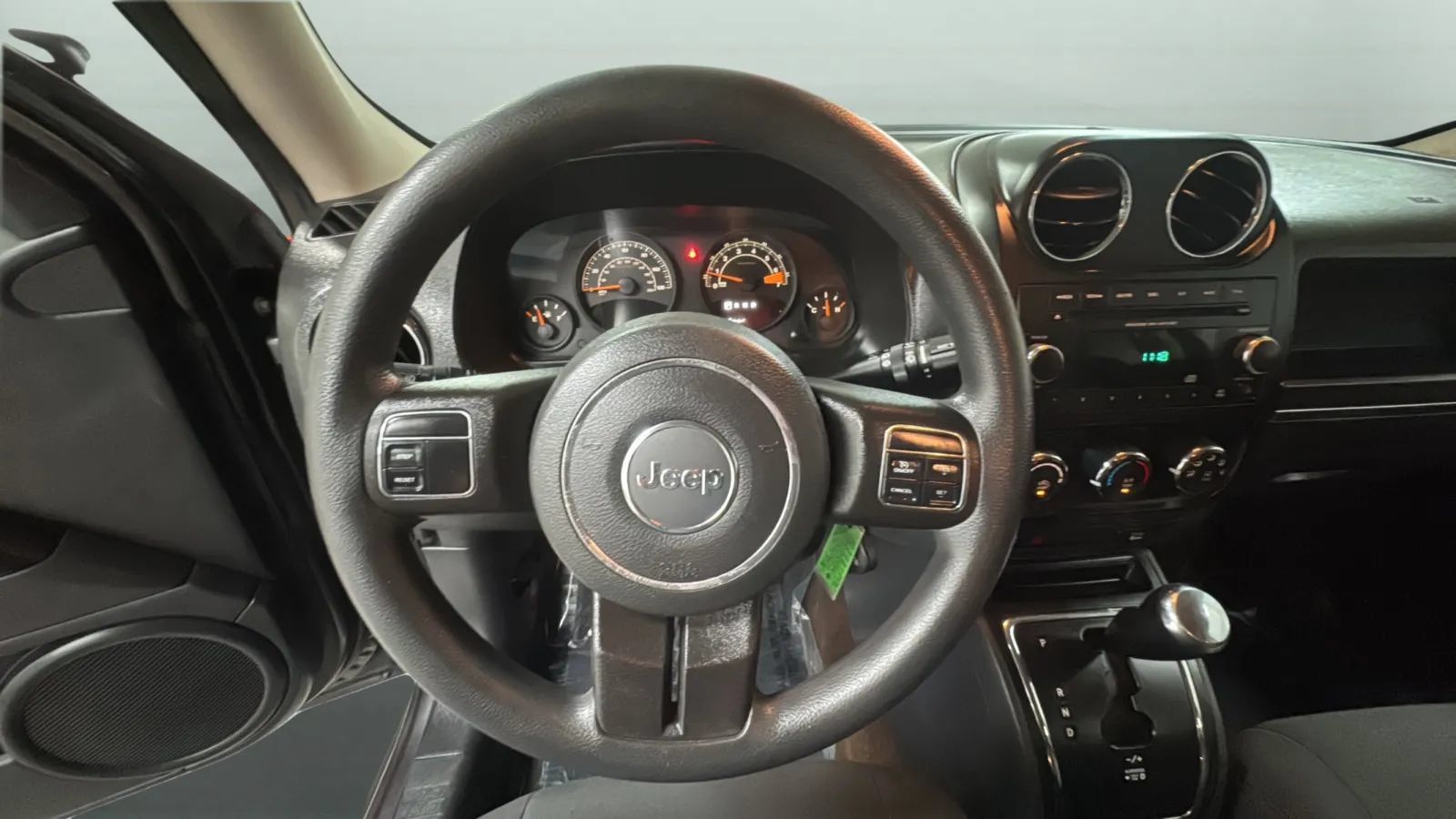 Used 2015 Jeep Patriot Sport w/ Power Value Group FWD image 20