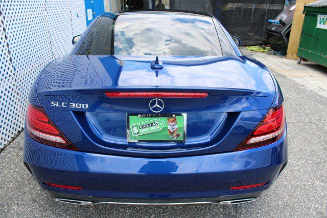 Used 2017 Mercedes-Benz SLC 300 w/ Premium 1 Package image 9