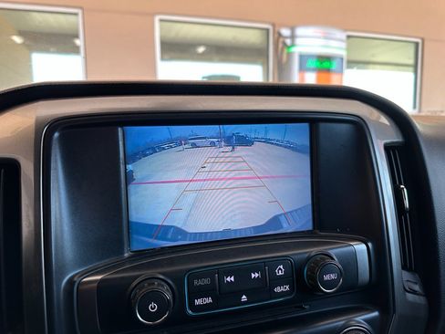 Used 2018 Chevrolet Silverado 1500 LT w/ Texas Edition image 18