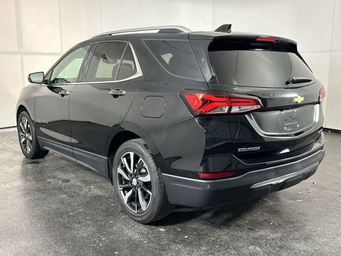Used 2023 Chevrolet Equinox Premier image 6
