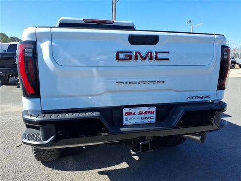 New 2026 GMC Sierra 2500 AT4X image 6