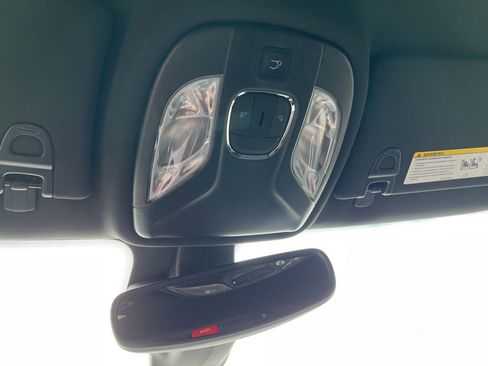 New 2025 Jeep Compass Latitude w/ Convenience Group AWD/4WD image 28