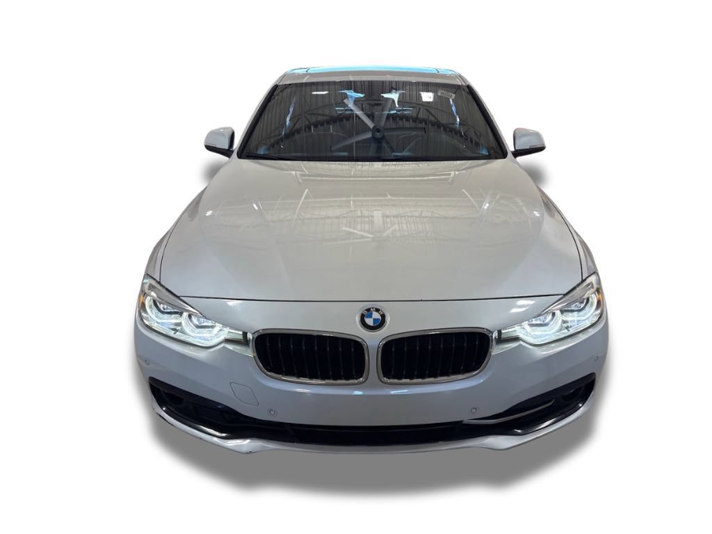 Used 2018 BMW 330i Sedan RWD image 5