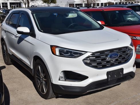 Used 2021 Ford Edge Titanium w/ Equipment Group 301A image 4