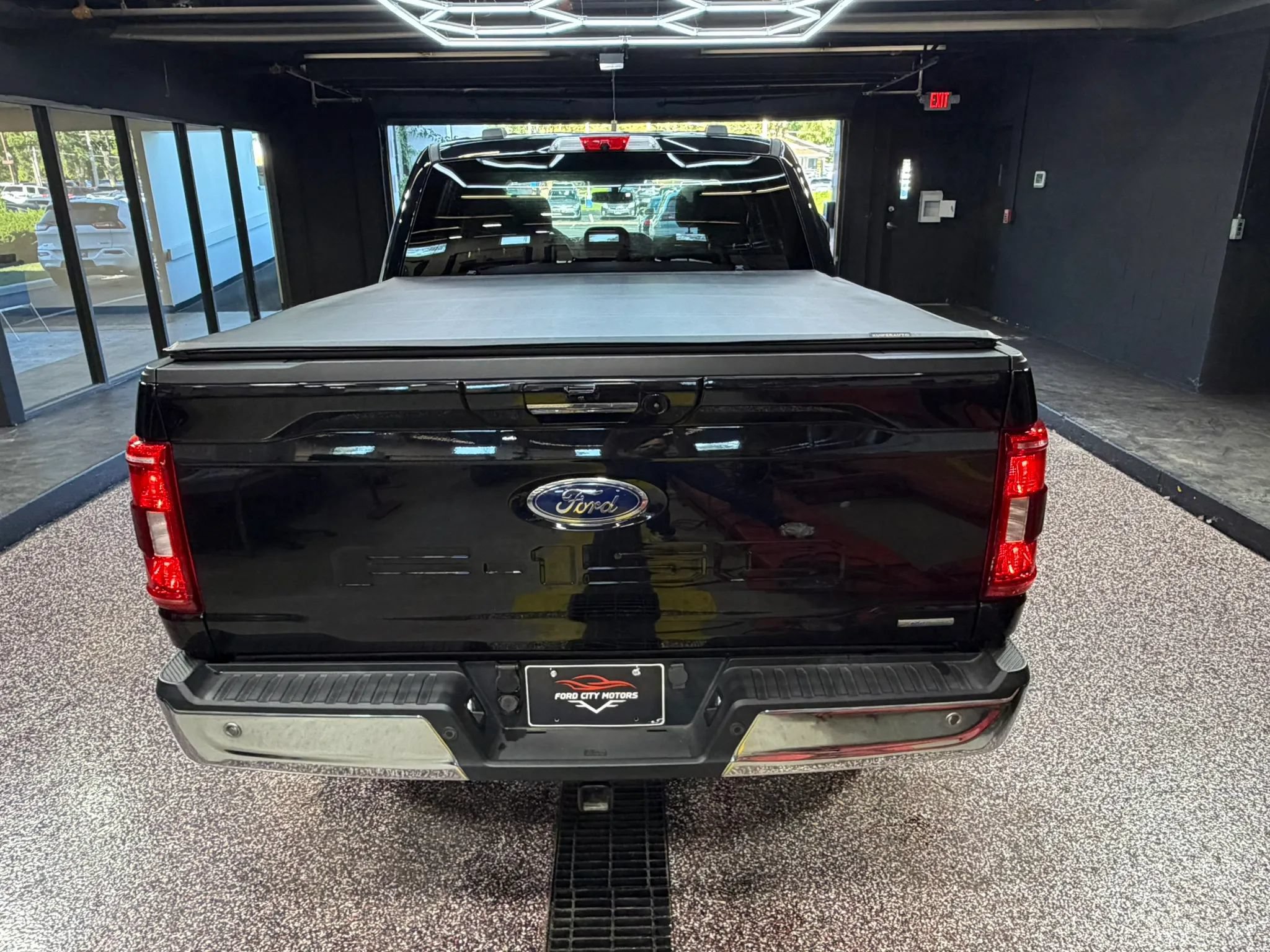 Used 2021 Ford F150 XLT w/ Equipment Group 302A High AWD/4WD image 8