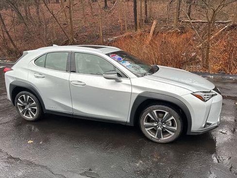 Used 2019 Lexus UX 250h 250h Base image 12
