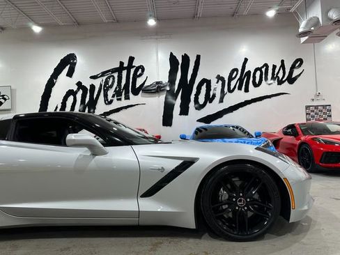 Used 2018 Chevrolet Corvette Coupe 3LT, NPP, Z51 Black w/ 3LT Preferred Equipment Group image 5