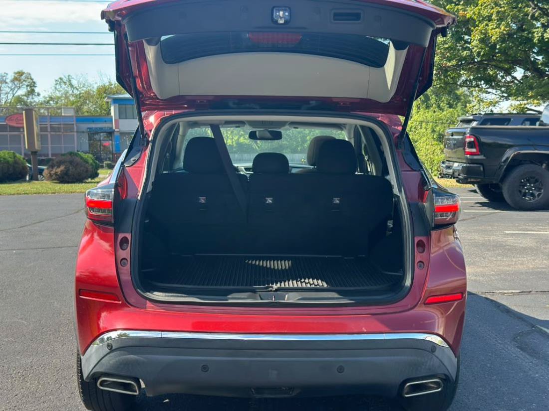 Used 2019 Nissan Murano SV w/ Premium Package AWD/4WD image 11