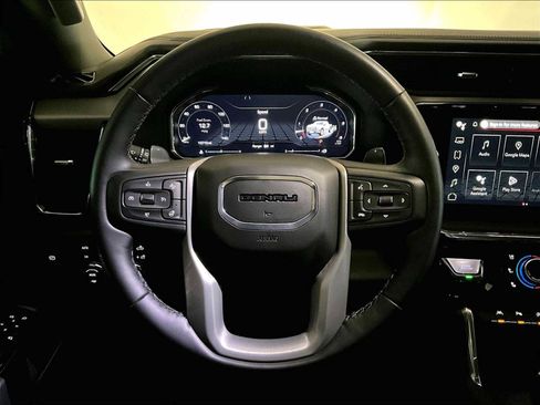Used 2024 GMC Sierra 1500 Denali w/ Denali Reserve Package image 18