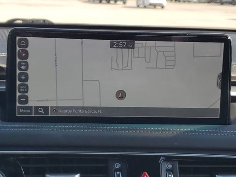 Used 2023 Genesis G70 2.0T image 31