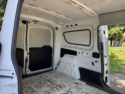 Used 2021 RAM ProMaster City Tradesman SLT FWD image 12