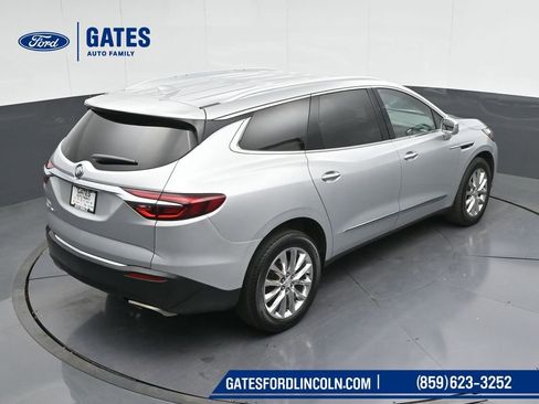 Used 2020 Buick Enclave Premium w/ Surround and Sites Package AWD/4WD image 47