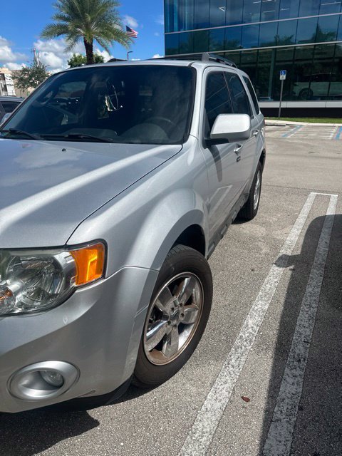 Used 2012 Ford Escape Limited FWD image 2