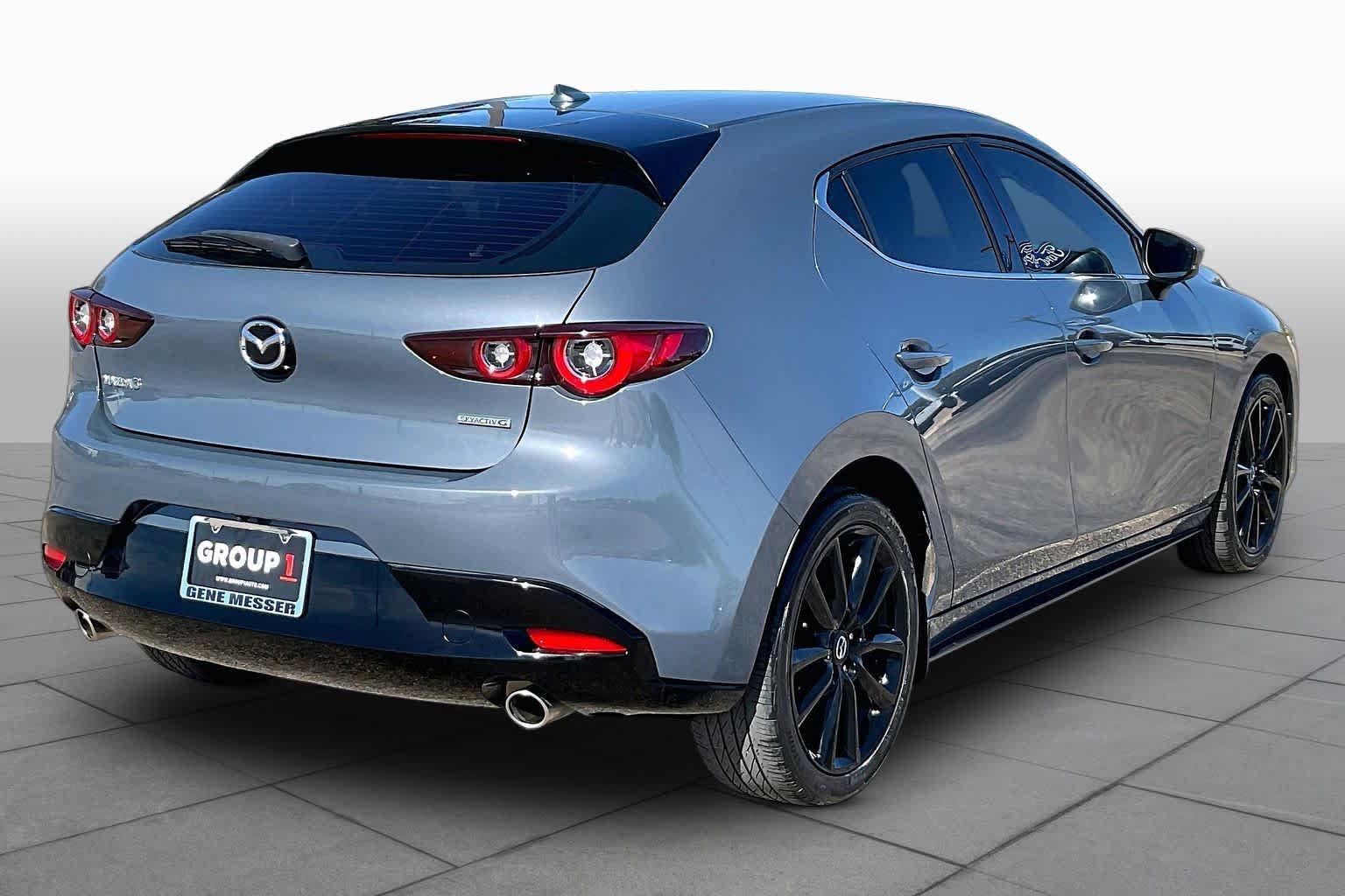 Used 2024 MAZDA MAZDA3 s FWD image 12