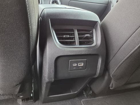 Used 2023 Chevrolet Blazer LT image 29