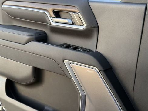 New 2026 Chevrolet Silverado 2500 High Country w/ High Country Premium Package image 25