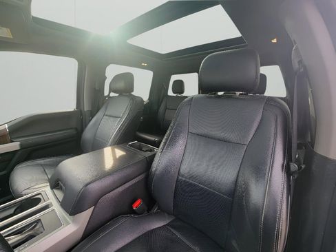 Used 2016 Ford F150 Lariat w/ Equipment Group 501A Mid image 5