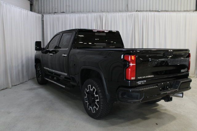 Used 2025 Chevrolet Silverado 2500 High Country AWD/4WD image 29