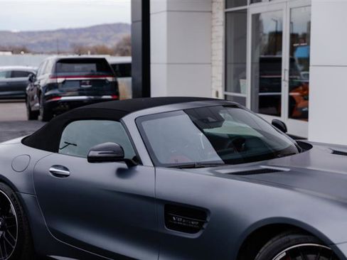 Used 2020 Mercedes-Benz AMG GT C image 8