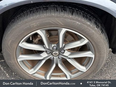 Used 2018 Volvo XC90 T6 Momentum w/ Convenience Package AWD/4WD image 11