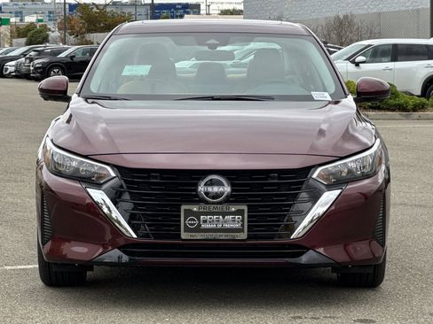 New 2025 Nissan Sentra SV w/ SV Premium Package image 6