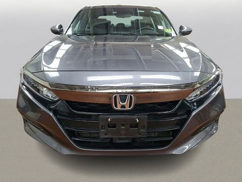 Used 2019 Honda Accord Sport image 2