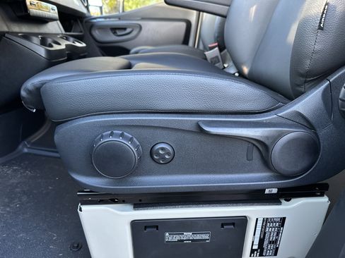 New 2025 Mercedes-Benz Sprinter 2500 image 13