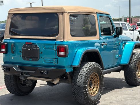Used 2019 Jeep Wrangler Rubicon AWD/4WD image 5