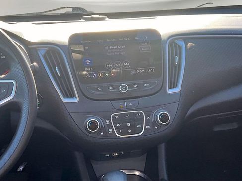 Used 2024 Chevrolet Malibu LT image 9