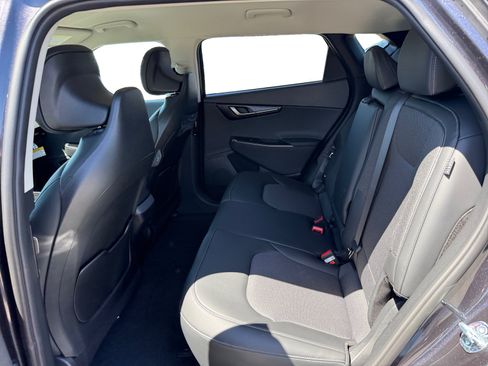 New 2026 Kia EV6 Light RWD image 16