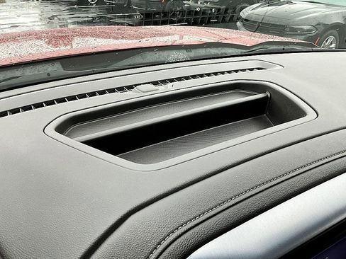 Used 2019 GMC Sierra 1500 SLT w/ SLT Premium Plus Package image 24